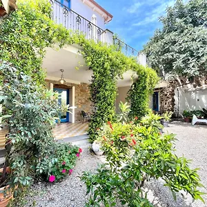  Casa vacanze La Corte Del Carrubo